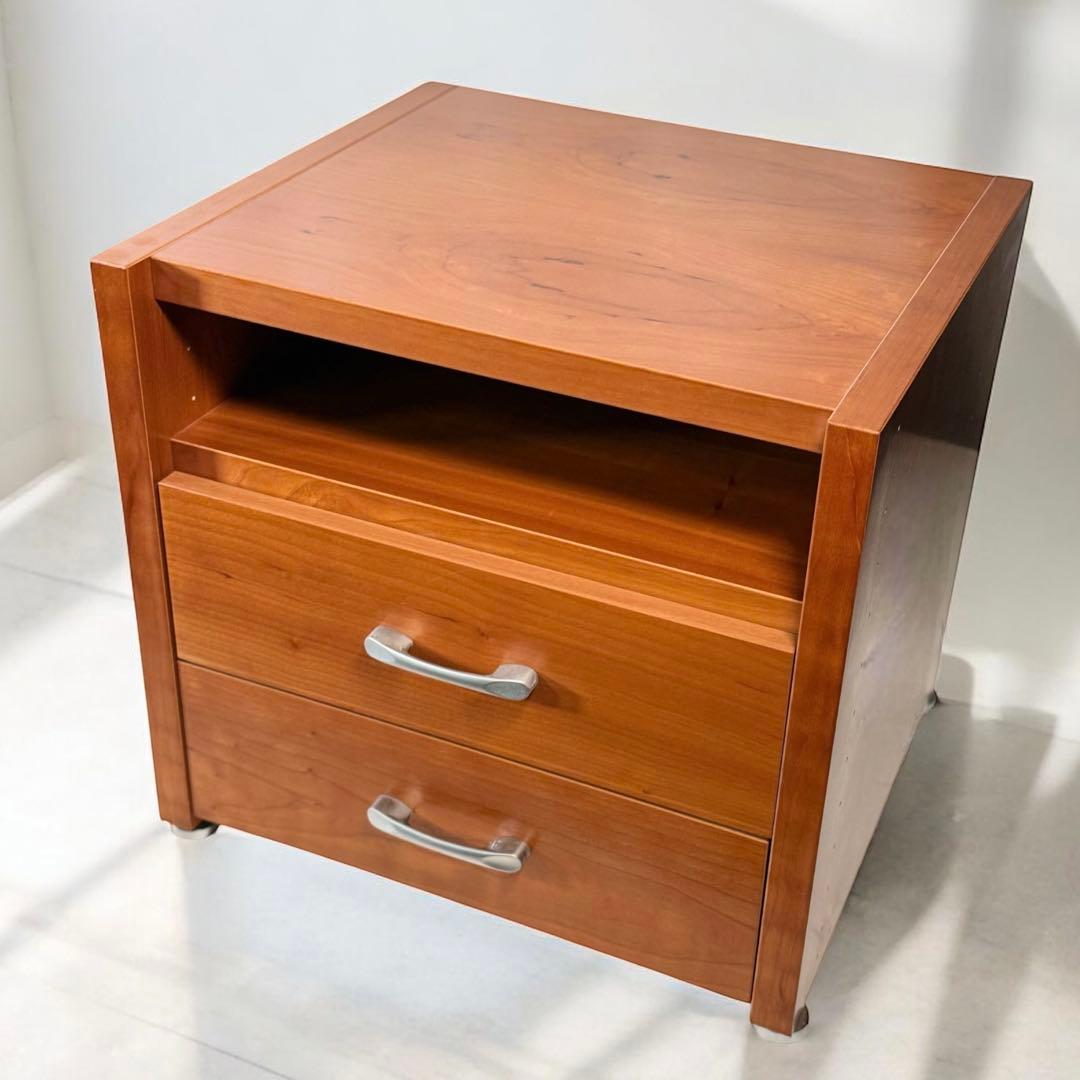 HR713 【廃盤】BoConcept 北欧　ナイトテーブル　サイドテーブル