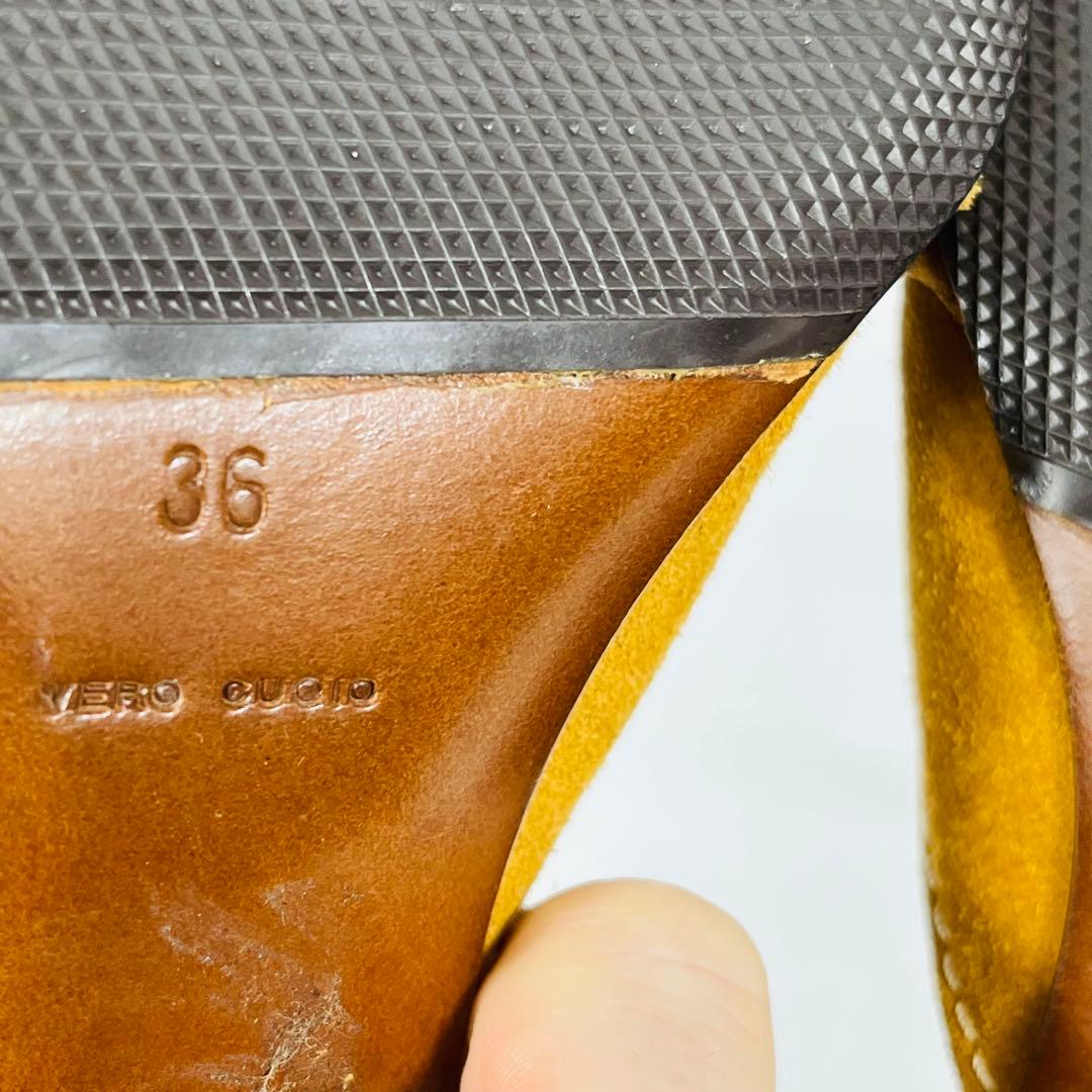 Prada プラダ　イエロー スエード ミュール スエードミュール