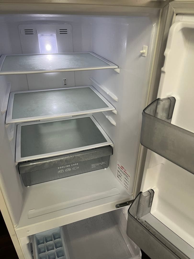 三菱　冷蔵庫 2ドア 右開き 146L MR-P15G-W マットホワイト