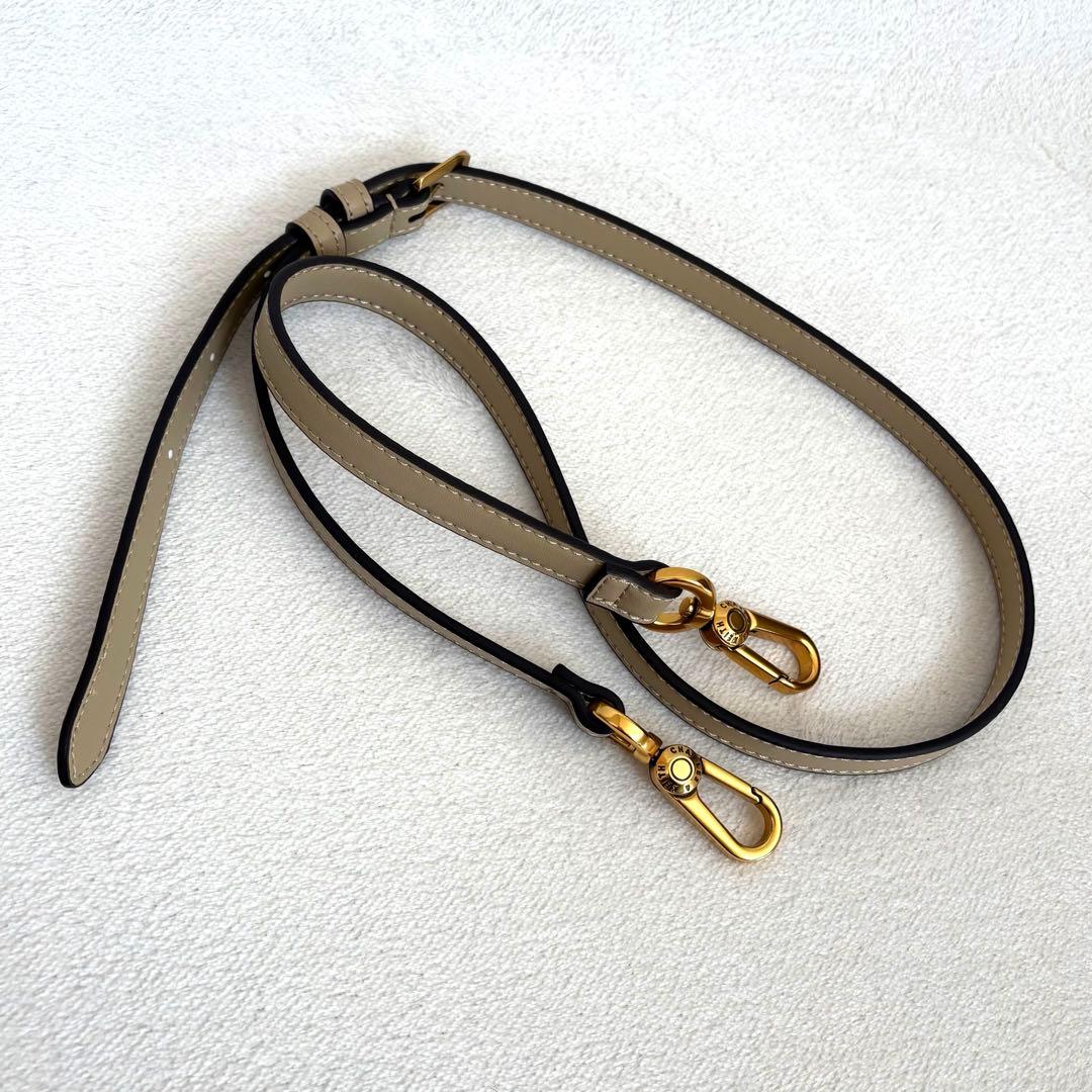 【CHARLES&KEITH】ダブルハンドル スラウチーバッグ ショルダーバッグ