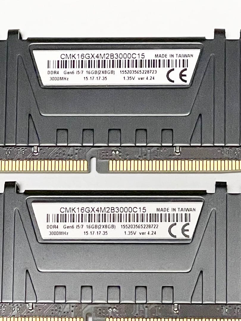 Corsair Vengeance LPX PC4 8GB×2(16GB)