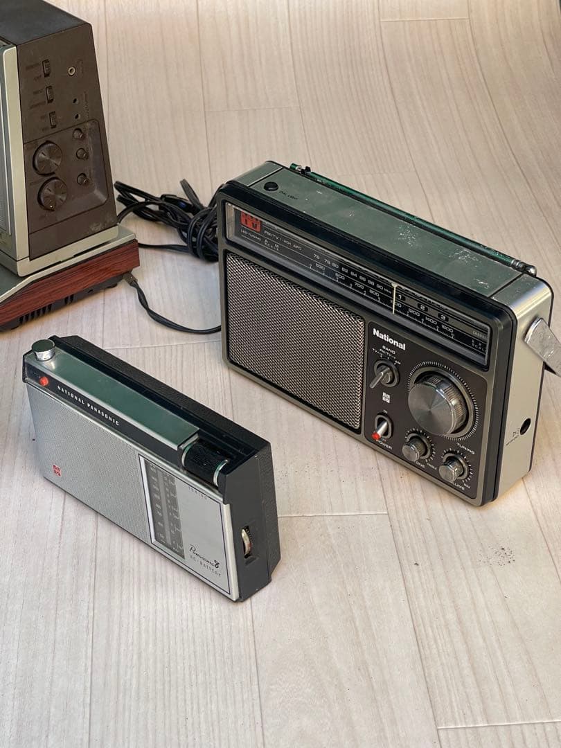 は*ん様 Nationalビンテージラジオ4台(ジャンク品)