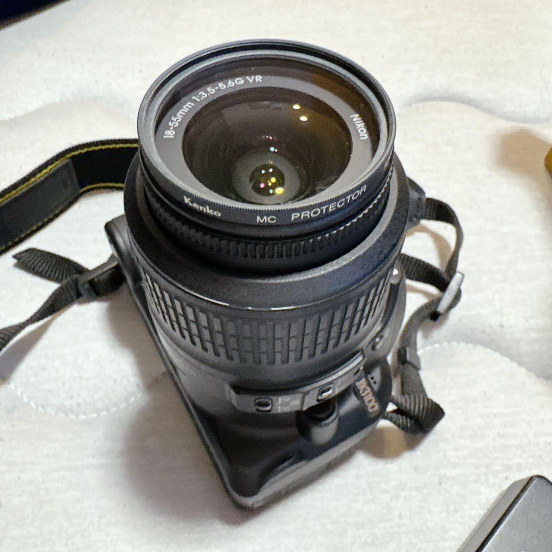 Nikon D3100 デジタル一眼レフカメラ