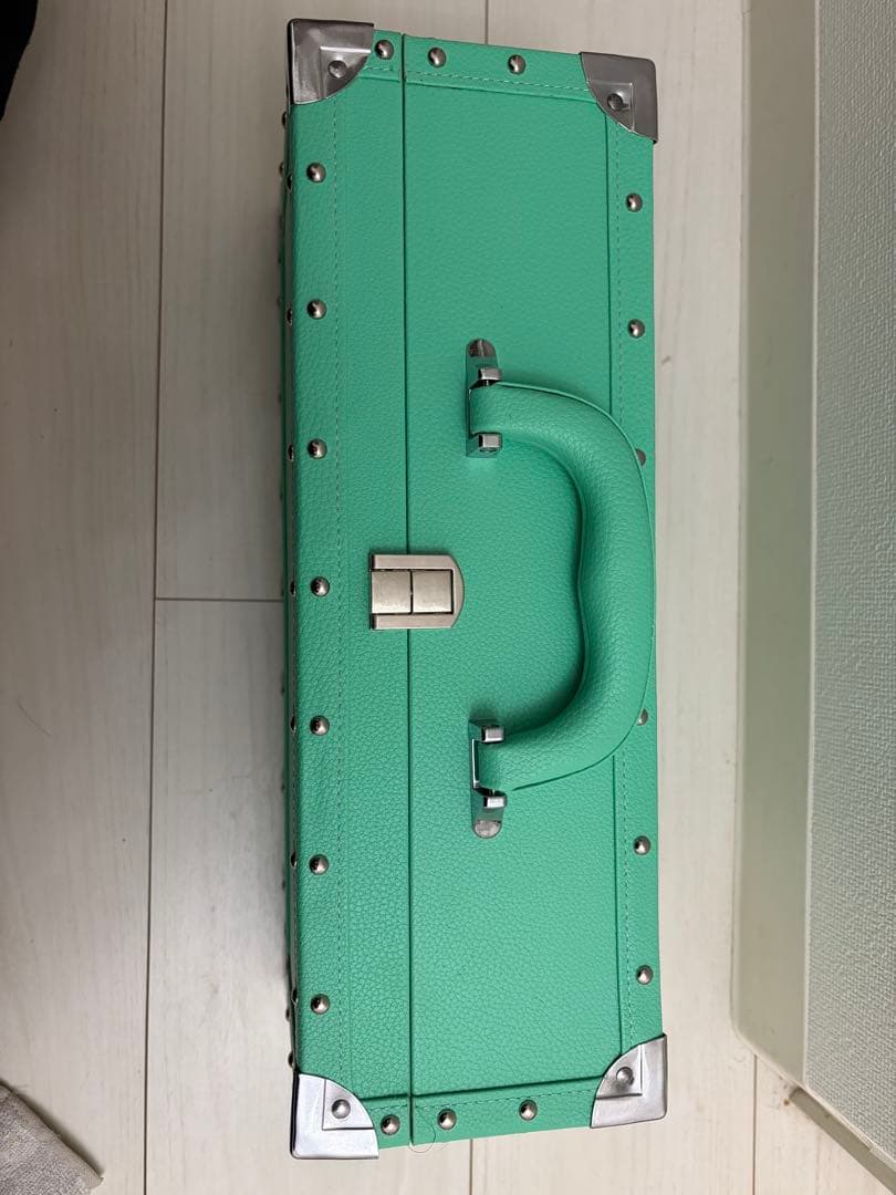 エンジェルシャンパン グリーン 新品未開封