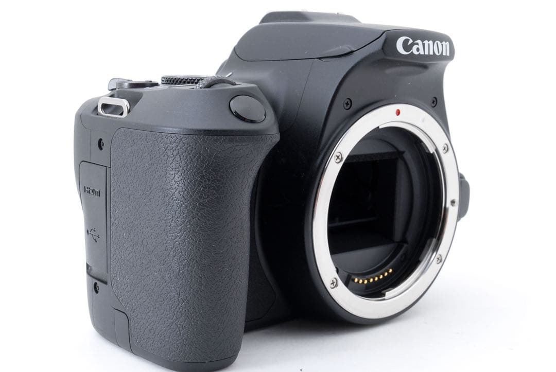 一眼レフカメラ Canon EOS Kiss X10カメラ ボディー