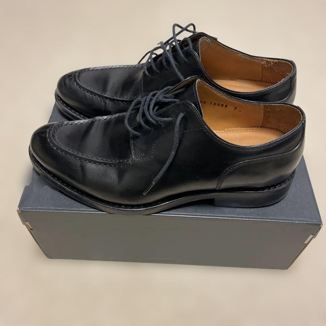 ジャランスリウァヤ　Uチップシューズ　JALAN SRIWIJAYA