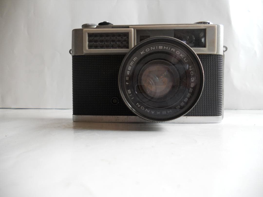 コニカ KONICA SⅡフィルム カメラ 名機 です。