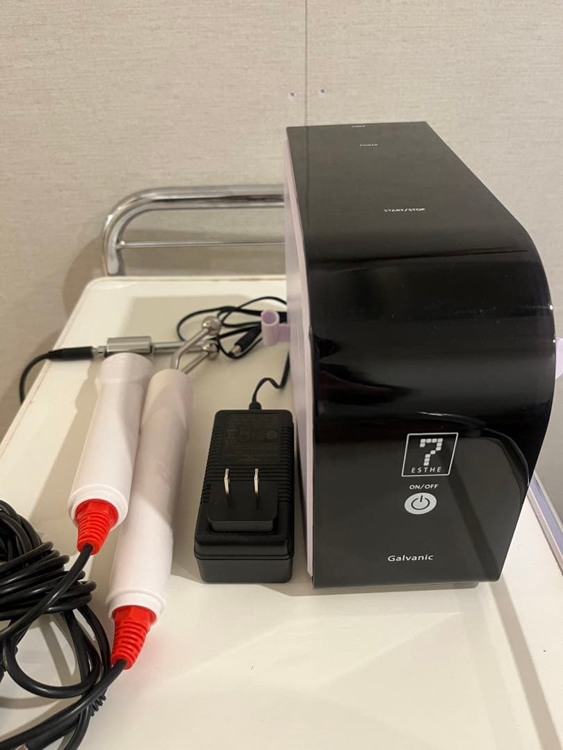 SEVEN BEAUTY イオン導入美顔器 HD