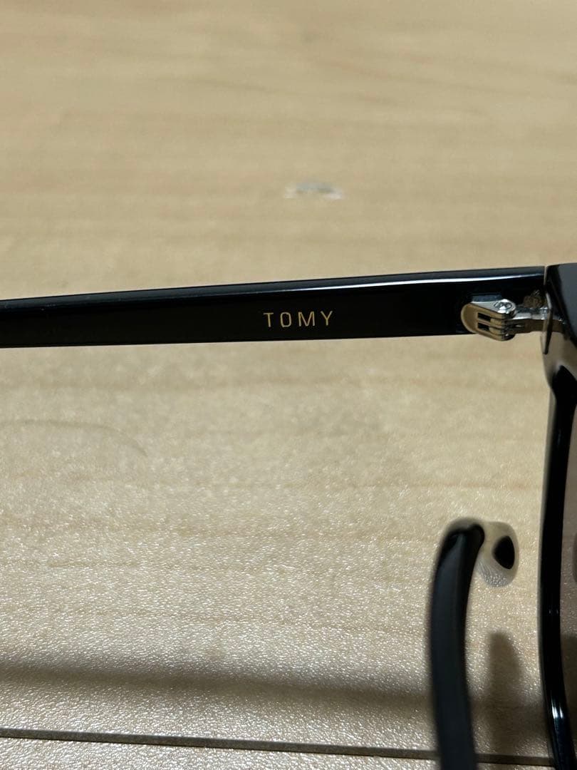 な*※様 Gentlemonster サングラス TOMY