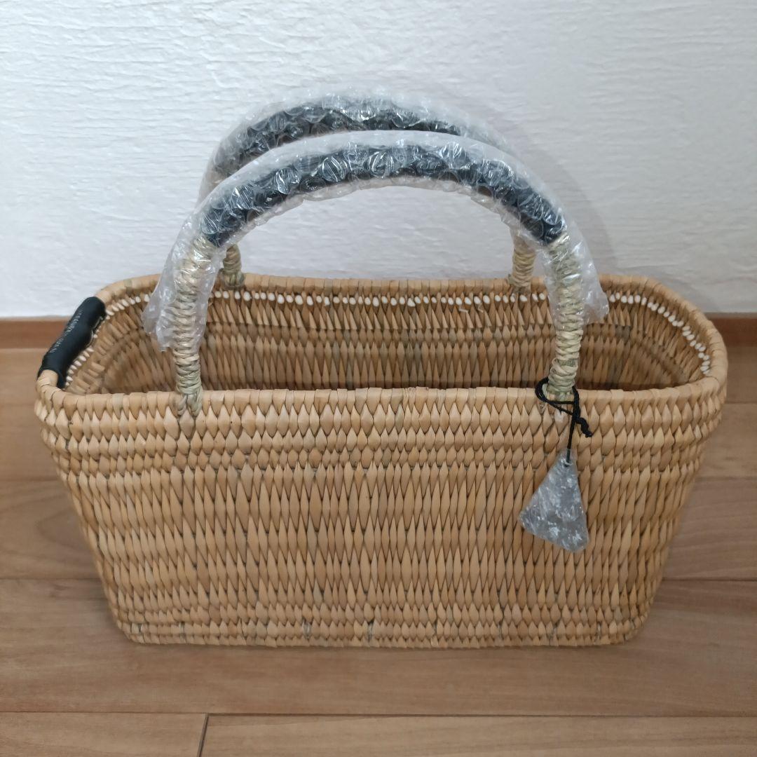 お値下げ中！　ワランワヤン　かごバッグ　ブラック　新品未使用