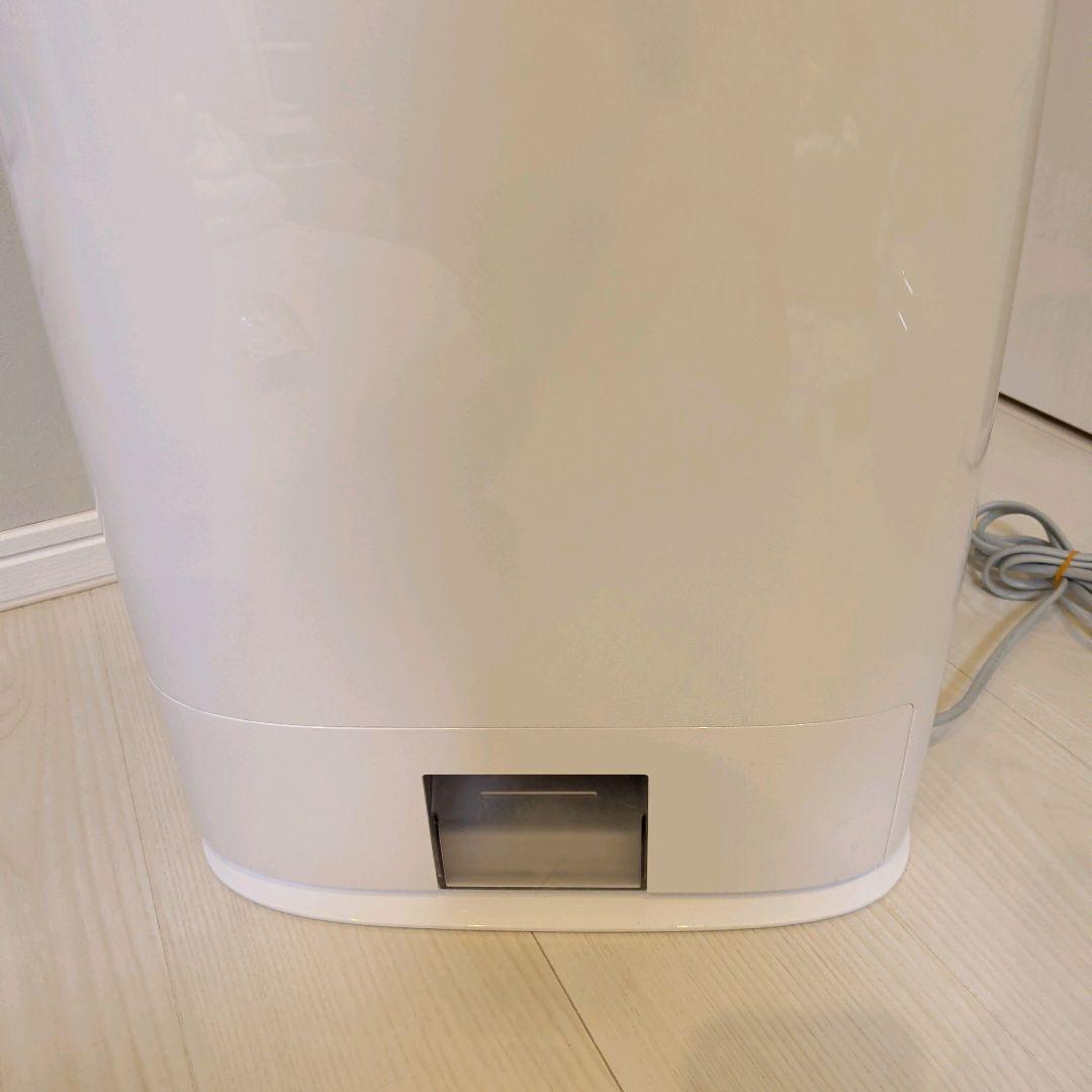【美品】Panasonic F-YZVX60-H 除湿機