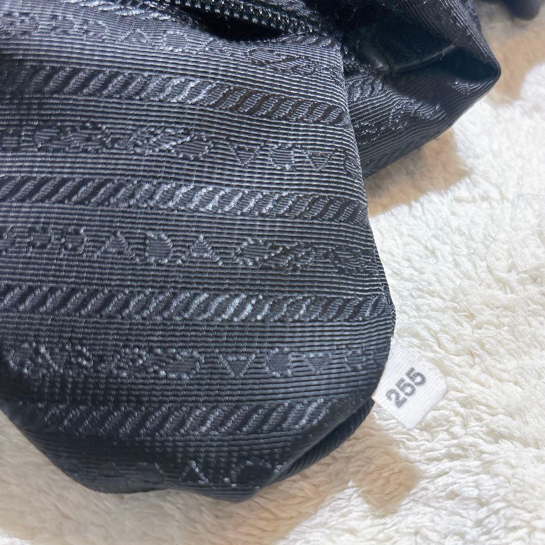 PRADA ショルダーバッグ　黒　ナイロン　1BC421 ギャランティカード付