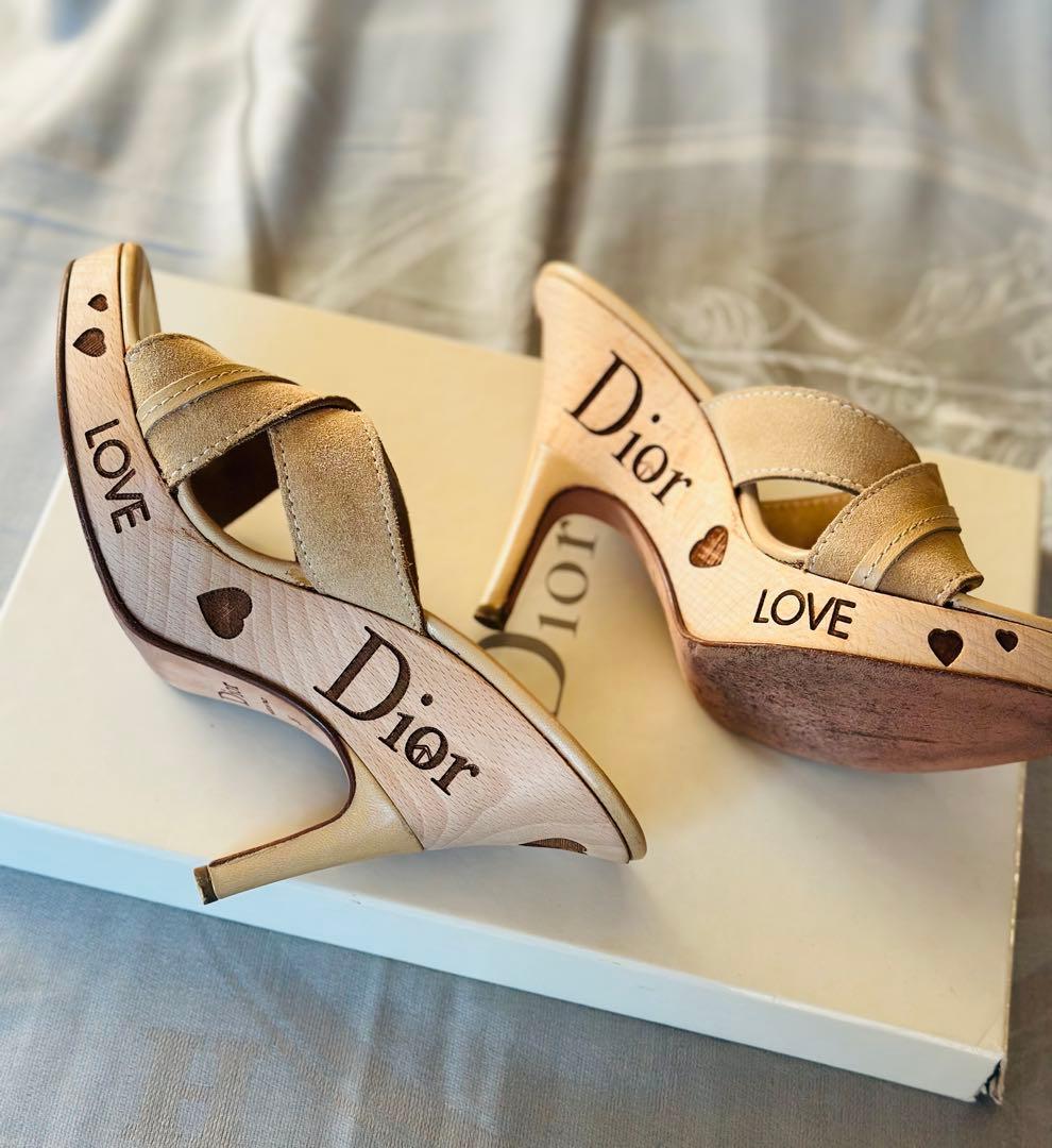 (美品) Dior ベージュ ハイヒールサンダル ディオール LOVE モチーフ