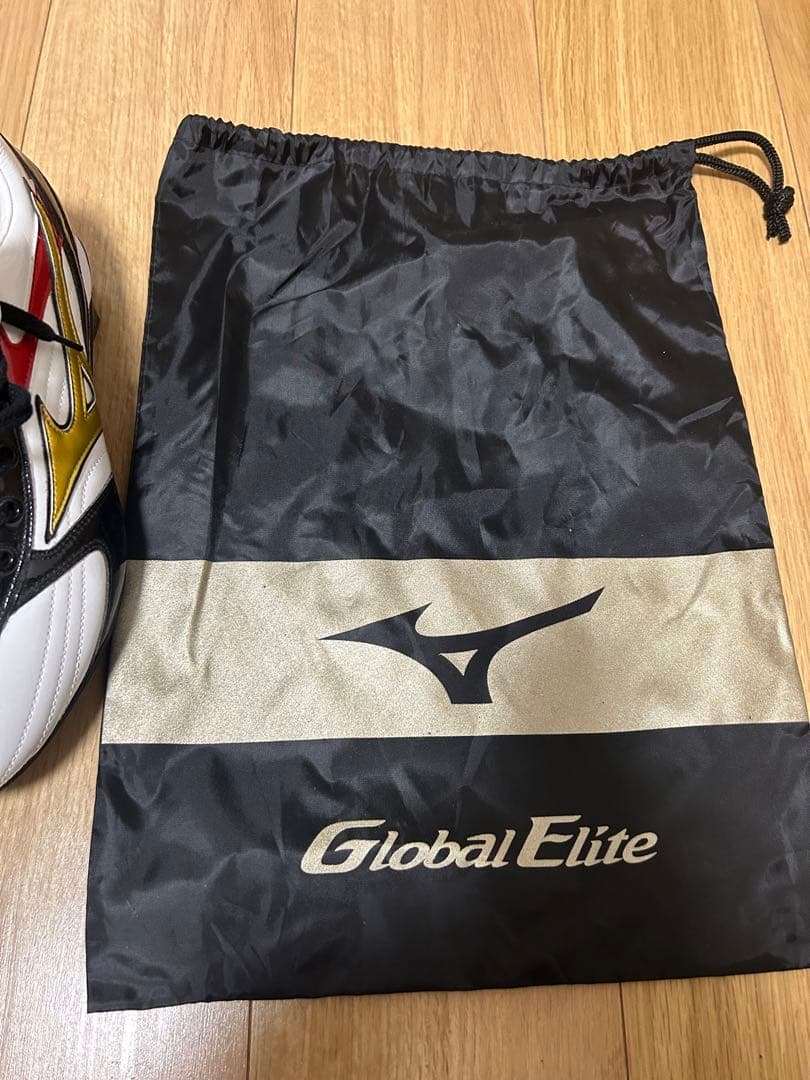 Mizuno Global Elite 野球スパイク 紐タイプ