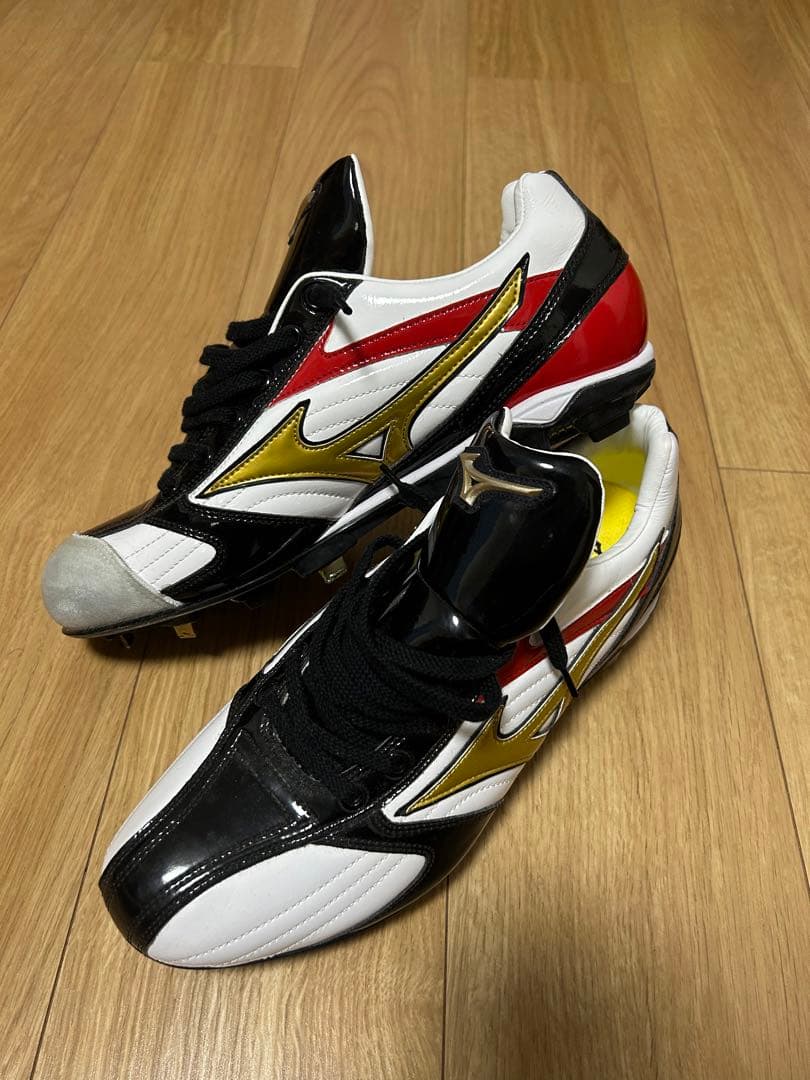 Mizuno Global Elite 野球スパイク 紐タイプ
