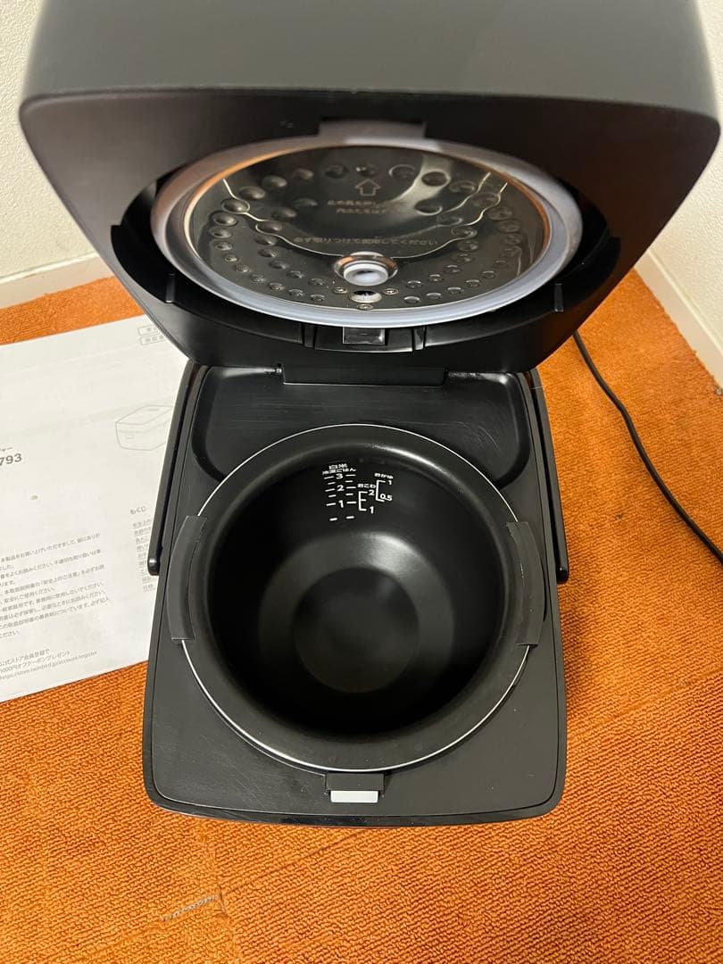 未使用近い 2025年製 はやくておいしい3合IH炊飯器 [3合 /IH]