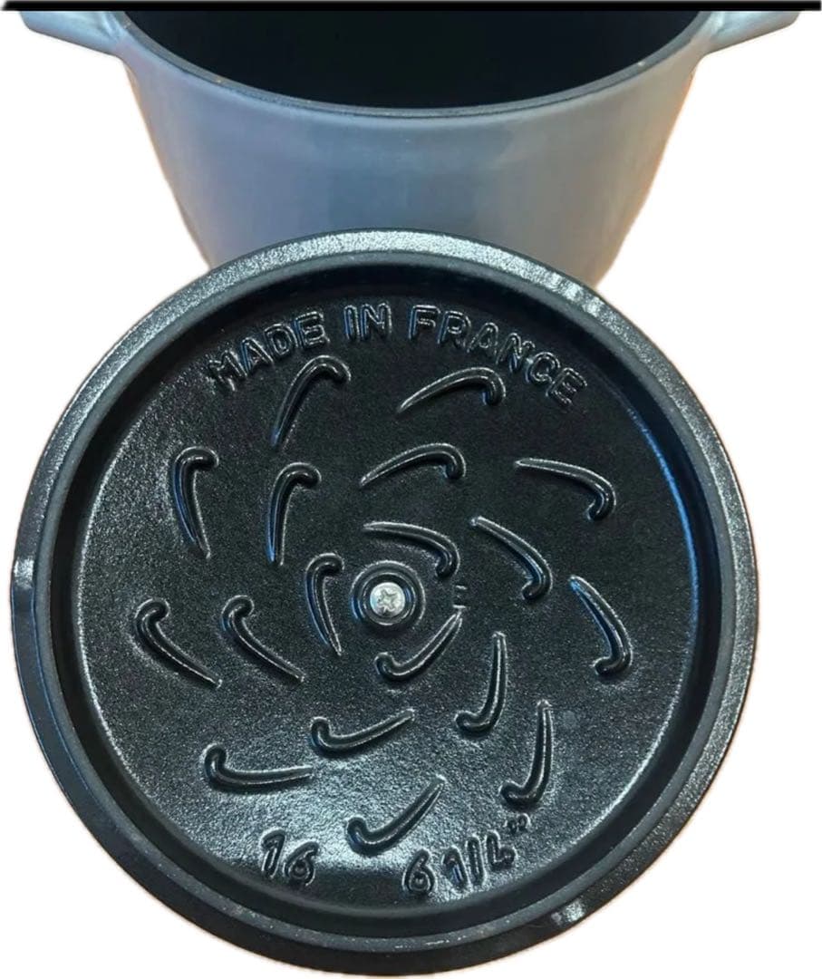 ☆ローズマミ☆美品！ストウブ STAUB ピコ・ココット ラウンド