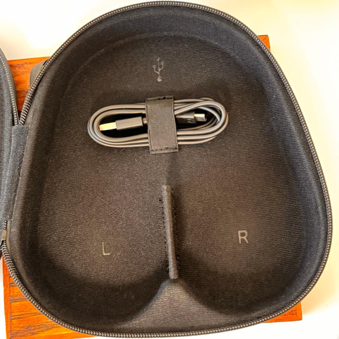 ゼンハイザーのワイヤレスヘッドホンMomentum 4 Wirelessブラック