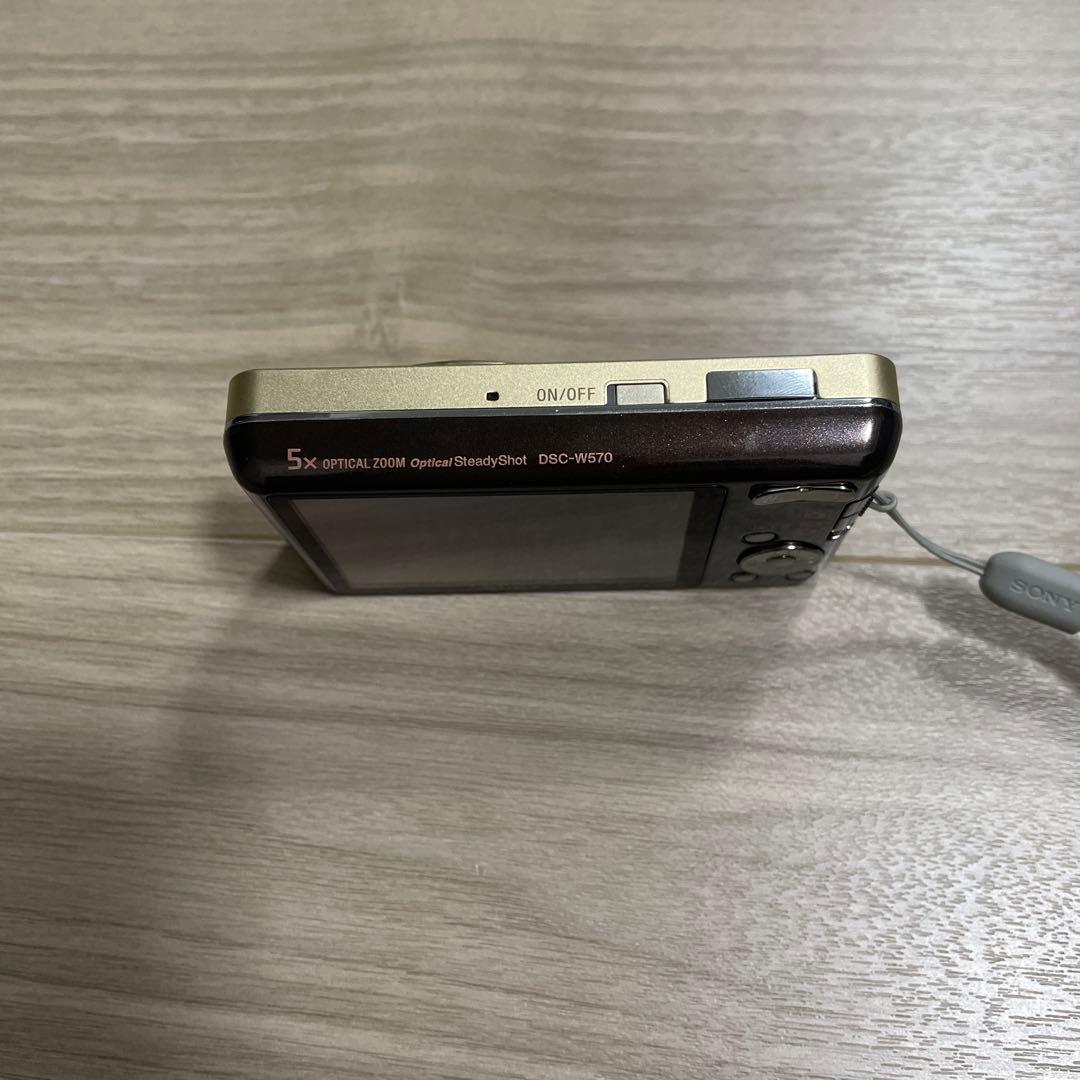 SONYのコンパクトデジタルカメラ