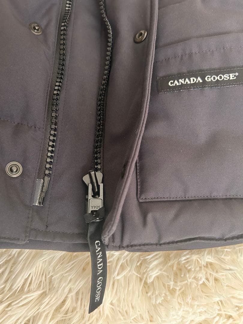 カナダグース　  ダウンベスト S/P