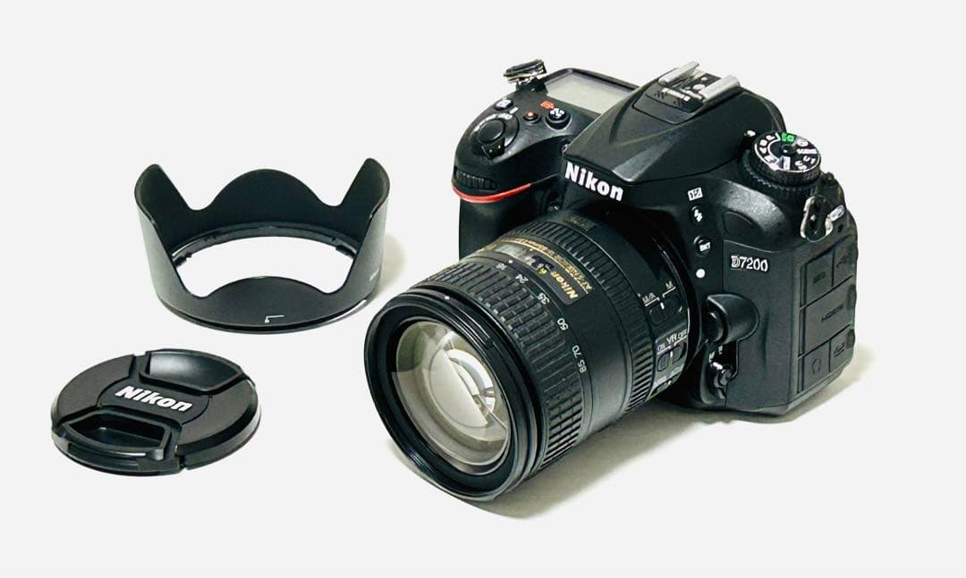 ☆撮影数220回以下☆Nikon D7200ボディ&VRズームEDレンズセット