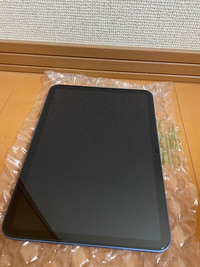 ipad 第10世代　wifiモデル　64GB