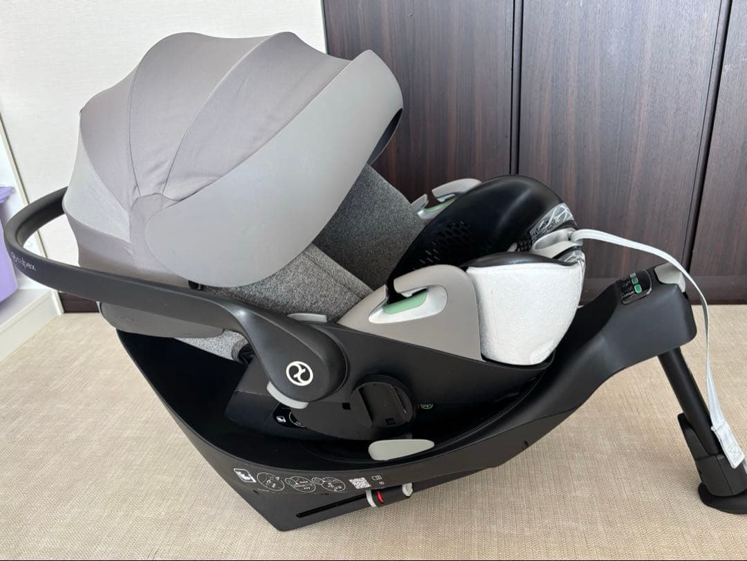 Cybex CLOUD T i-SIZE ＋ BASE T セット✨