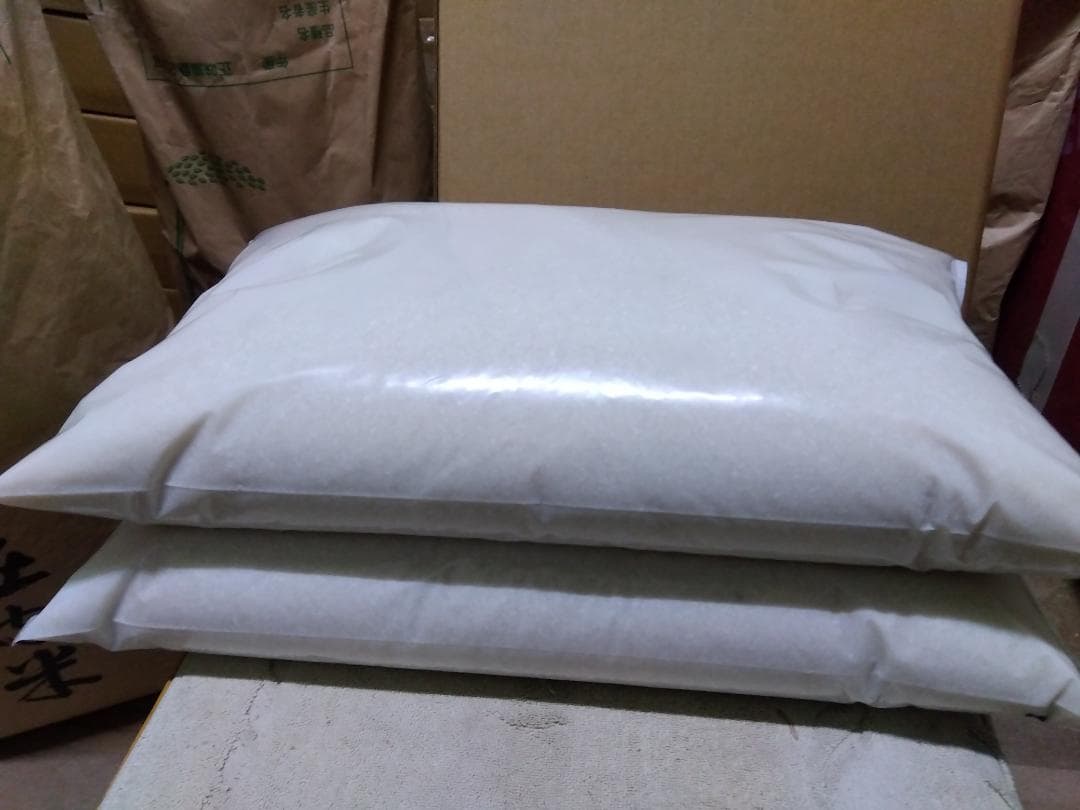 令和7年産　山形県産　コシヒカリ中米　20kg