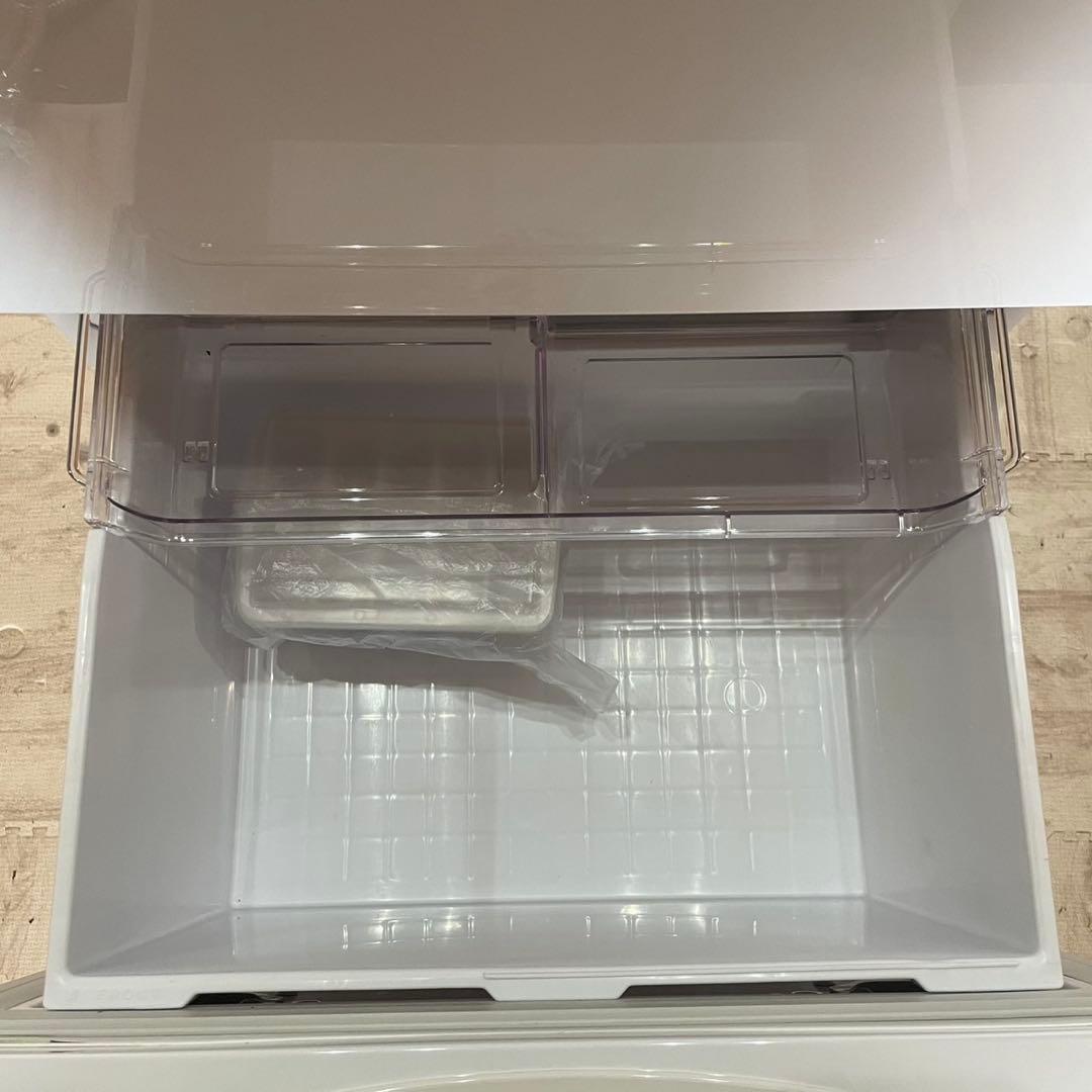 配送設置無料　日立　大型冷蔵庫　265L 大容量