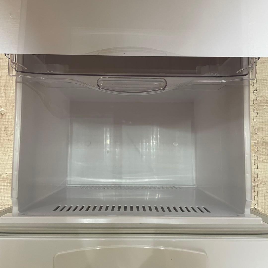 配送設置無料　日立　大型冷蔵庫　265L 大容量