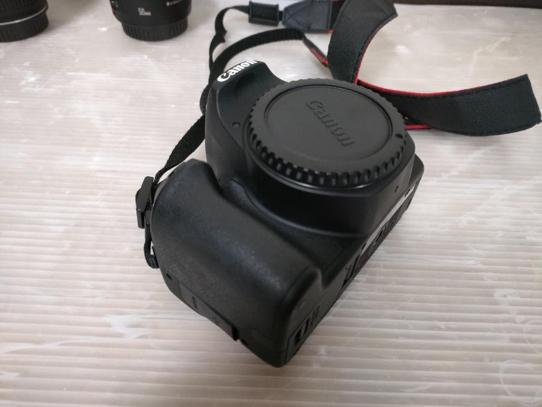 Canon 一眼レフカメラ EOS Kiss X9 レンズ3個＆取説＆SDカード