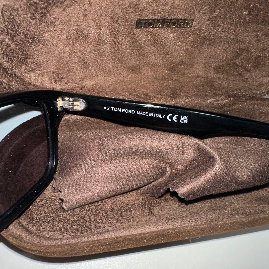 TOMFORD サングラスTF1148-D ECO 01A 値下げ不可