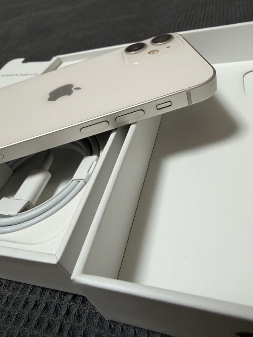 Apple iPhone 12mini 64GB 白 　箱有　SIMフリー　美品