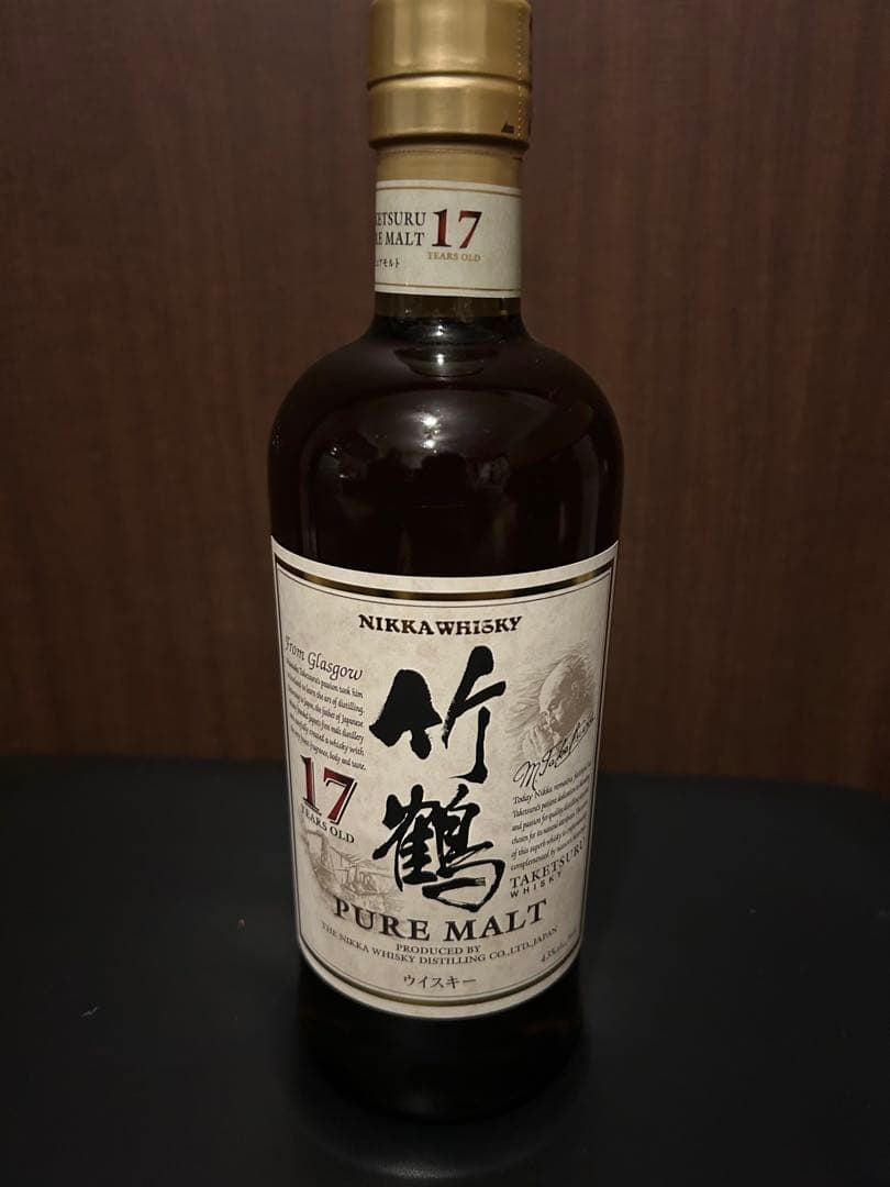 竹鶴17年ピュアモルト 700ml 箱無し