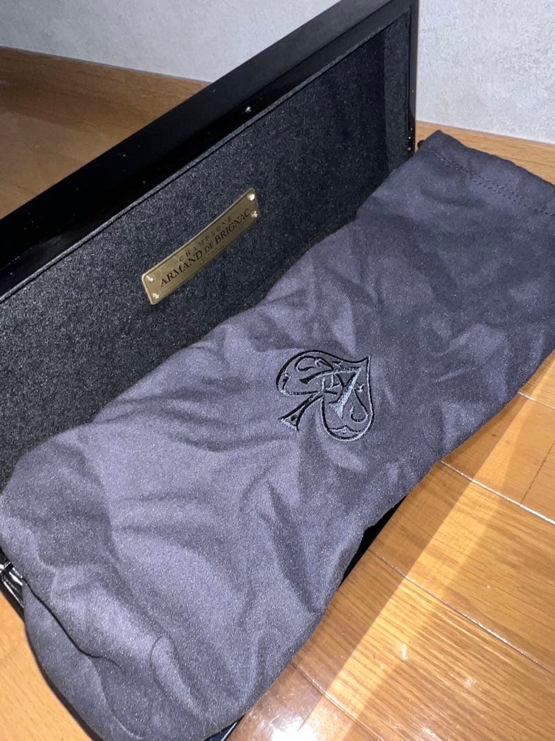 Armand de Brignac ブリュットゴールド　アルマンド　ゴールド