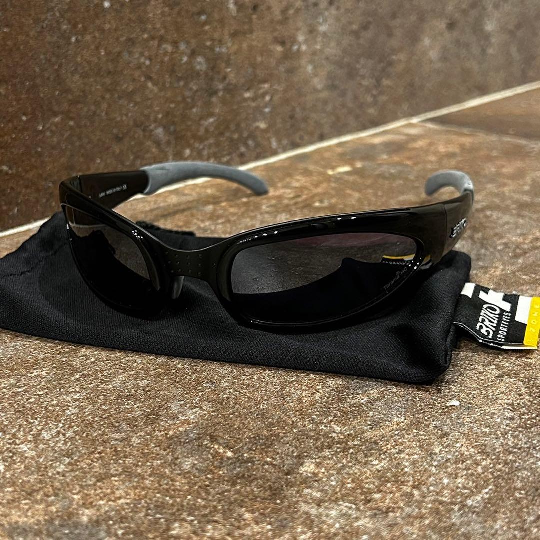 希少 ブリコ B(ee)-Zone 廃盤モデル00s y2k テック サングラス