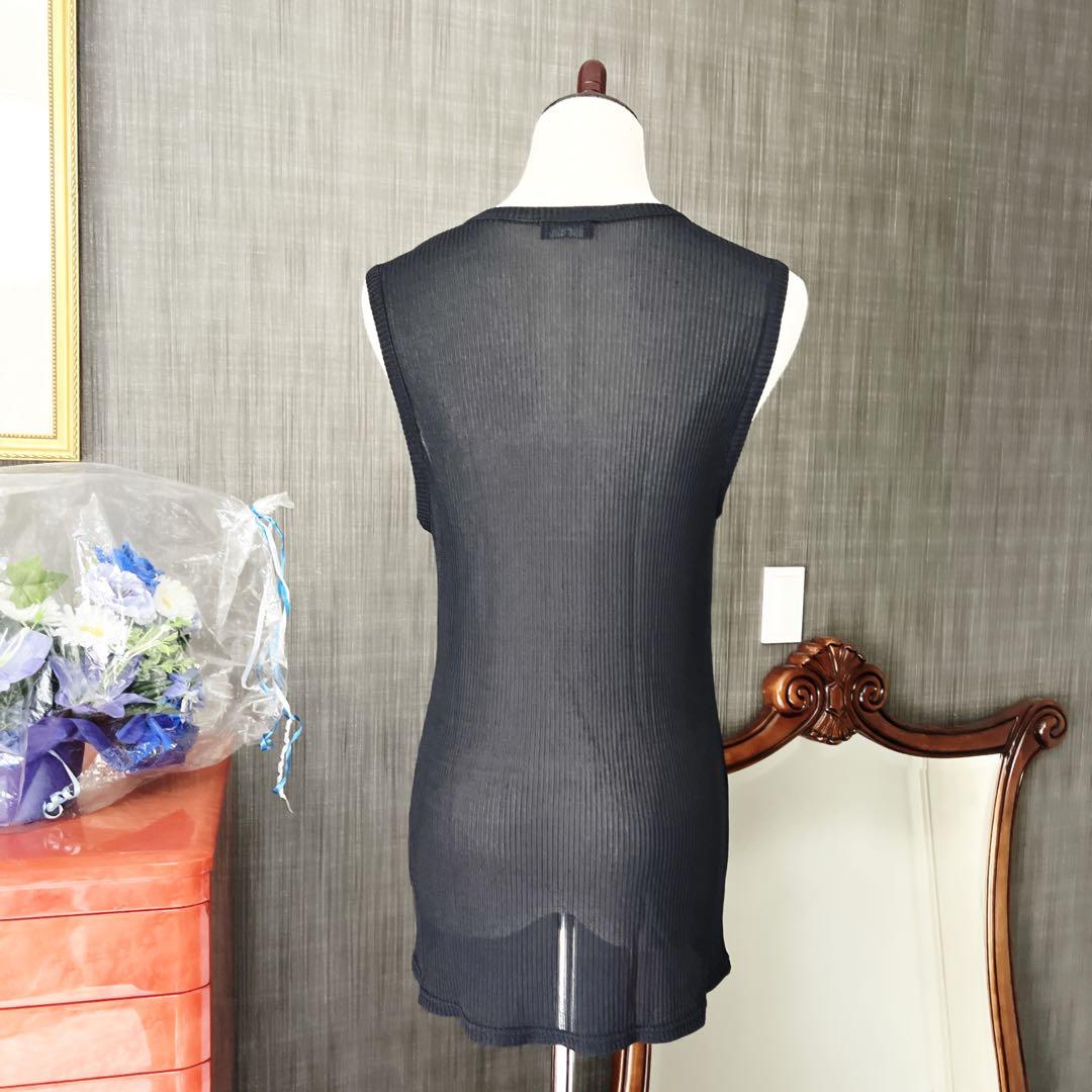 美品　CHANEL シャネル　トップス　シルク　刺繍　エンブロイダリー　ベスト