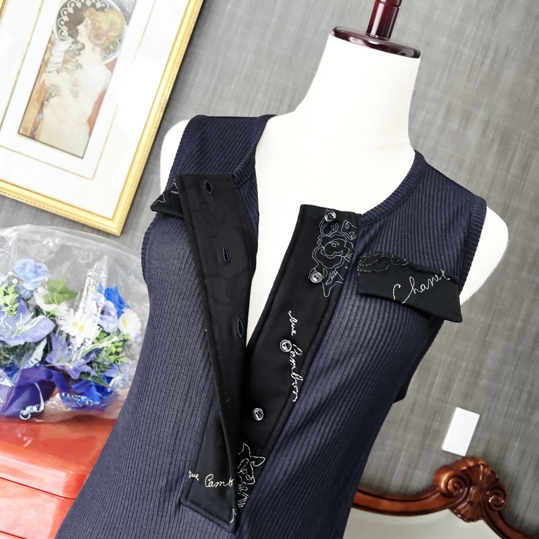 美品　CHANEL シャネル　トップス　シルク　刺繍　エンブロイダリー　ベスト