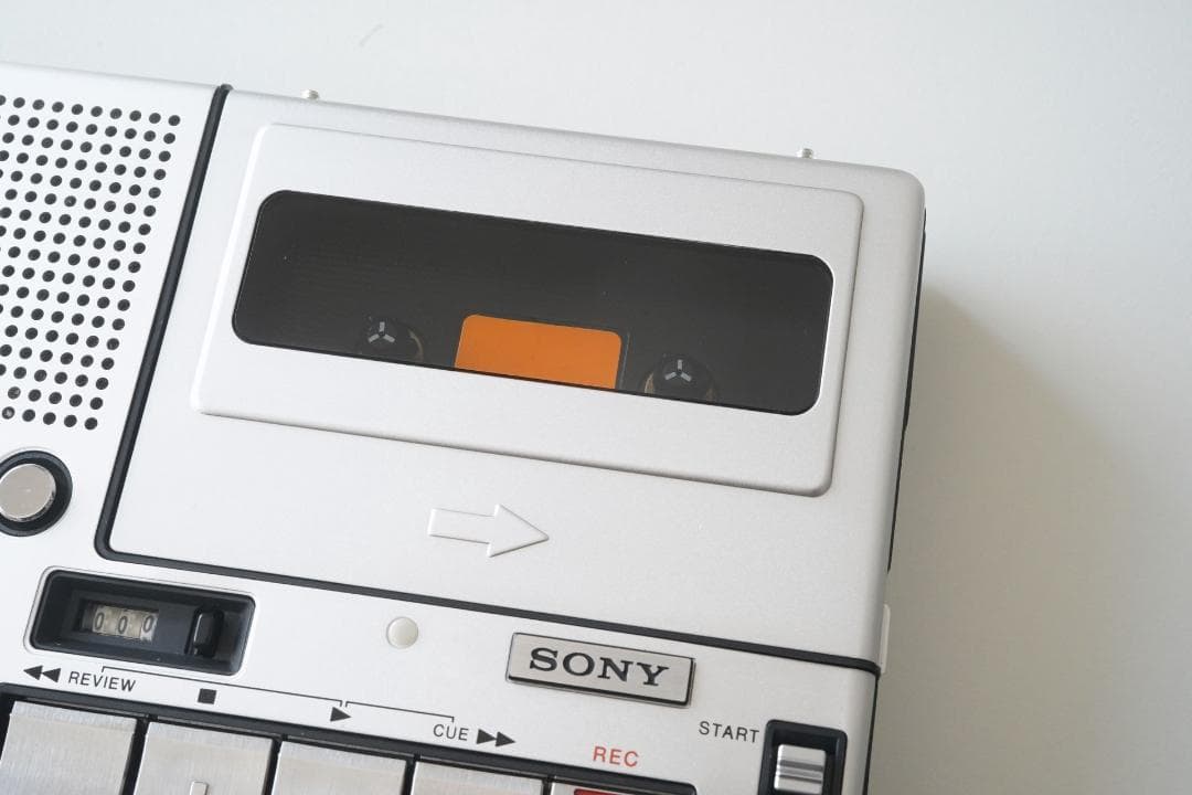 美品・整備品 SONY カセットレコーダー TC-1100 ケース付き・動作品