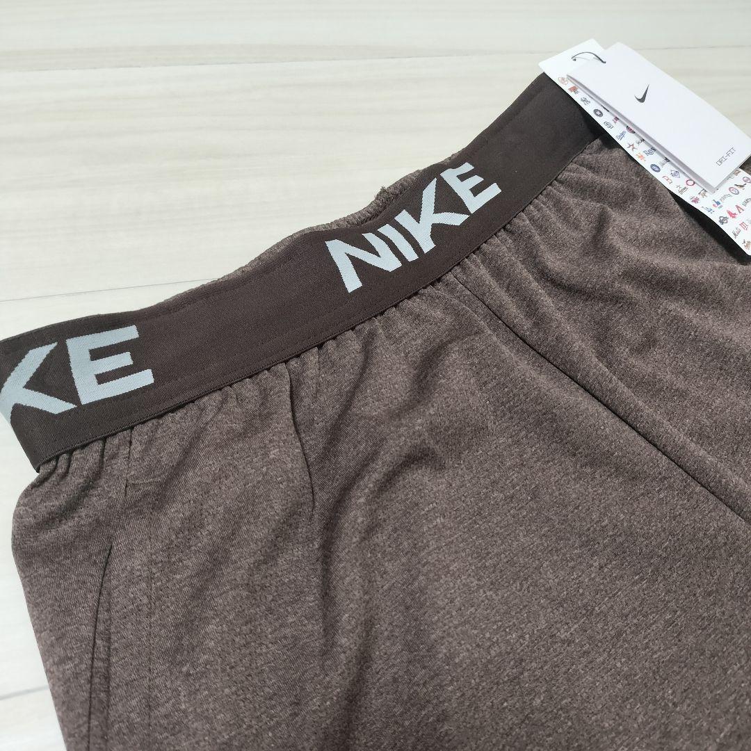 新品タグ付☆NIKE　サンディエゴ・パドレス　ショーツ　ブラウン　ハーフパンツ