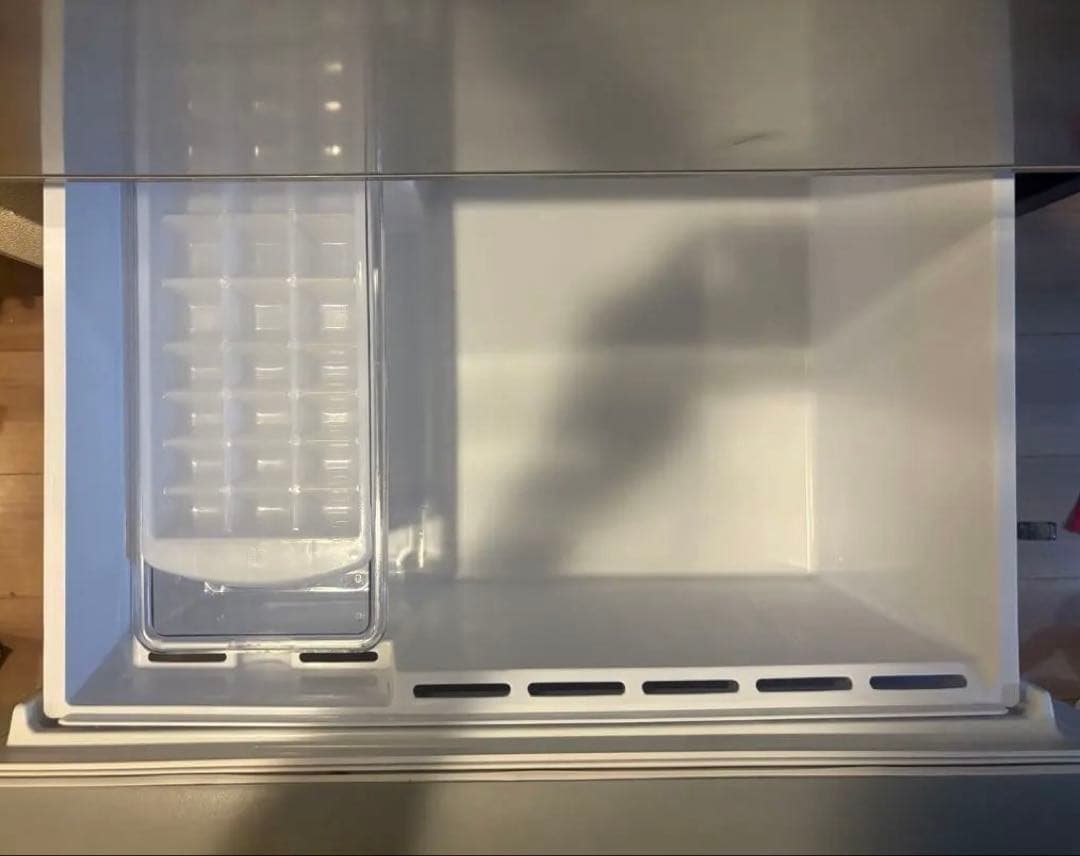 【とり信】【たのメル便・送料込】AQR-27M(S)冷蔵庫 272L