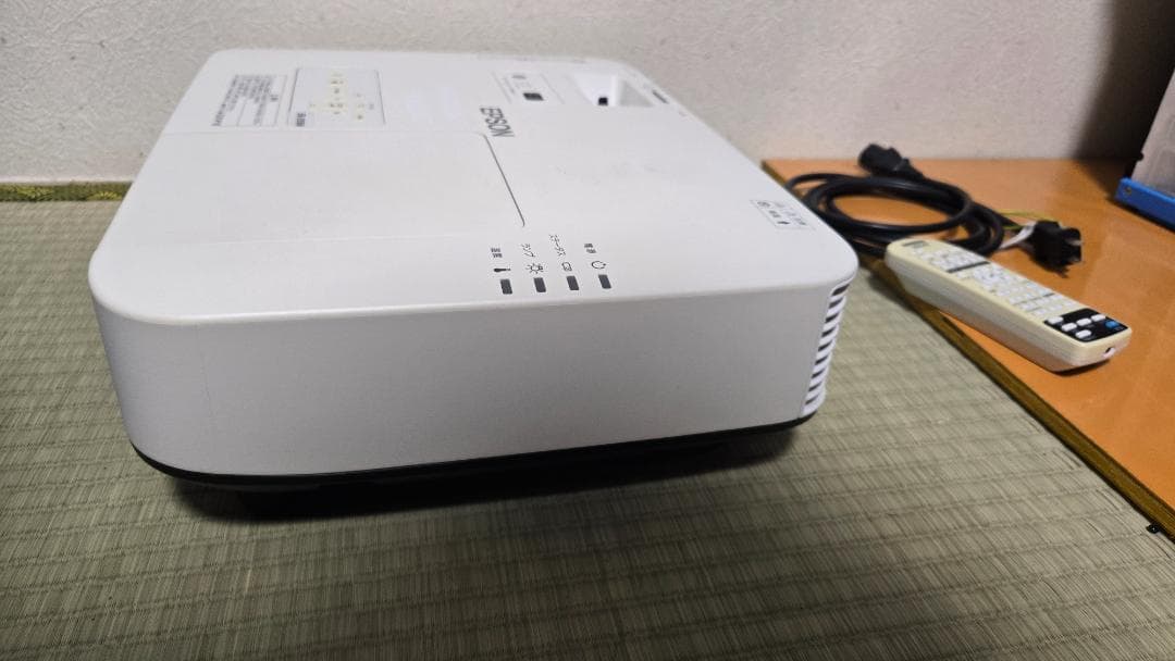 EPSON　プロジェクター 多機能パワーモデル EB-2155W