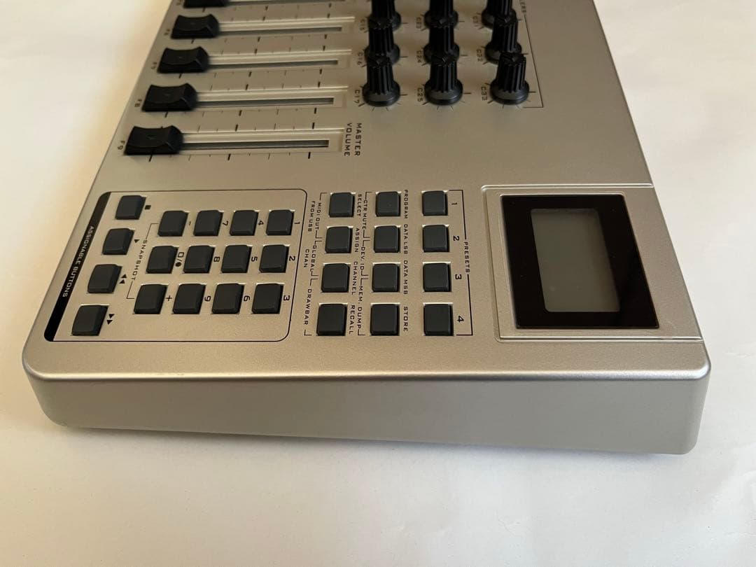 EVOLUTION エボルーション UC-33e