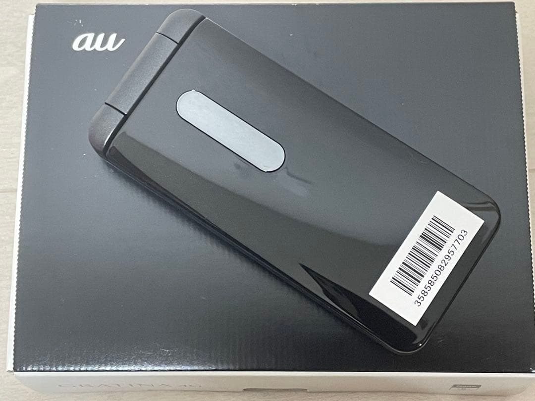 クリスマス値下！新品SIMフリー au GRATINA 4G KYF31ブラック