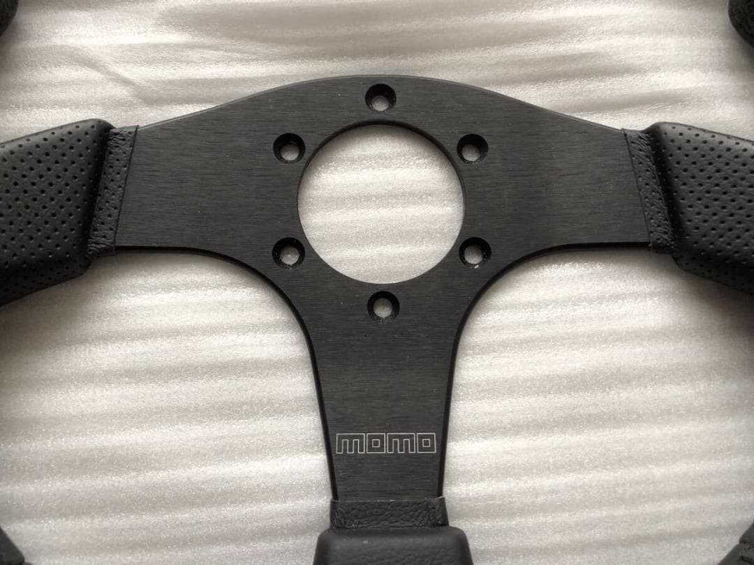 正規品 MOMO モモ ステアリングJET 35Φ 350mm カーボン 平織