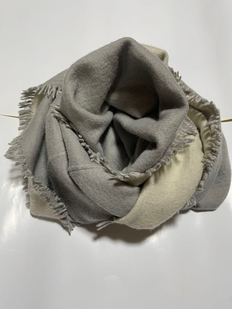 ❤️お値下げ❤️ドゥースグロワール❤️カシミヤスヌード