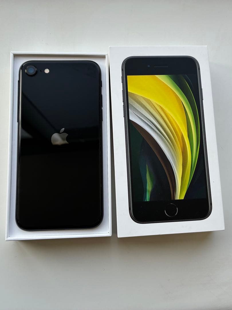 iPhone SE (第二世代) 64GB SIMロックなし　箱付き