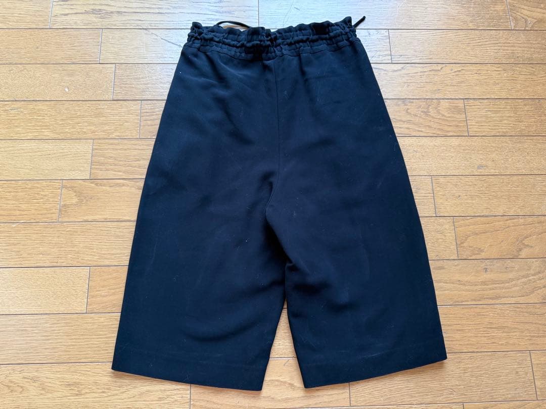 希望額にお値下げしました！2.7万 エンフォルド センタープレス ショートパンツ