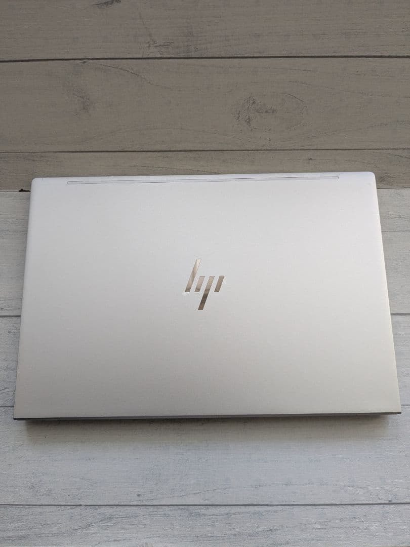 ① HP EliteBook 630 G10 16GB 256GB FHD