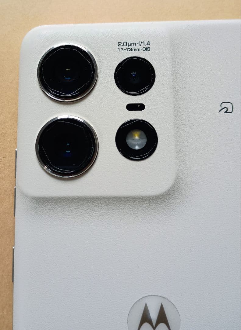 Motorola edge 50s PRO 本体のみ 画面ひび割れあり